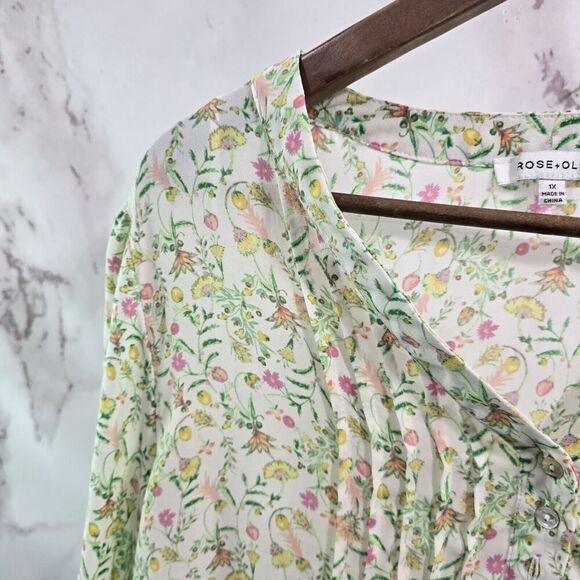 Rose + Olive Shirt Womens 1X White Green Pink Blouse Popover Flowy Ditzy Floral - Picture 2 of 12